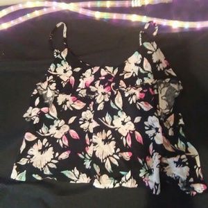 Floral spring/summer crop top